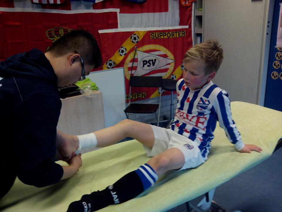 Gratis sportspreekuur bij een NVFS geregistreerde sportfysiotherapeut